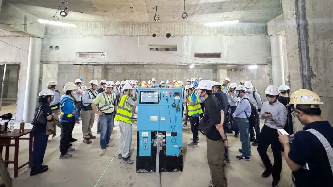 蔚建抹灰機(jī)器人驚艷臺灣省建筑界，助力智能建造工程升級