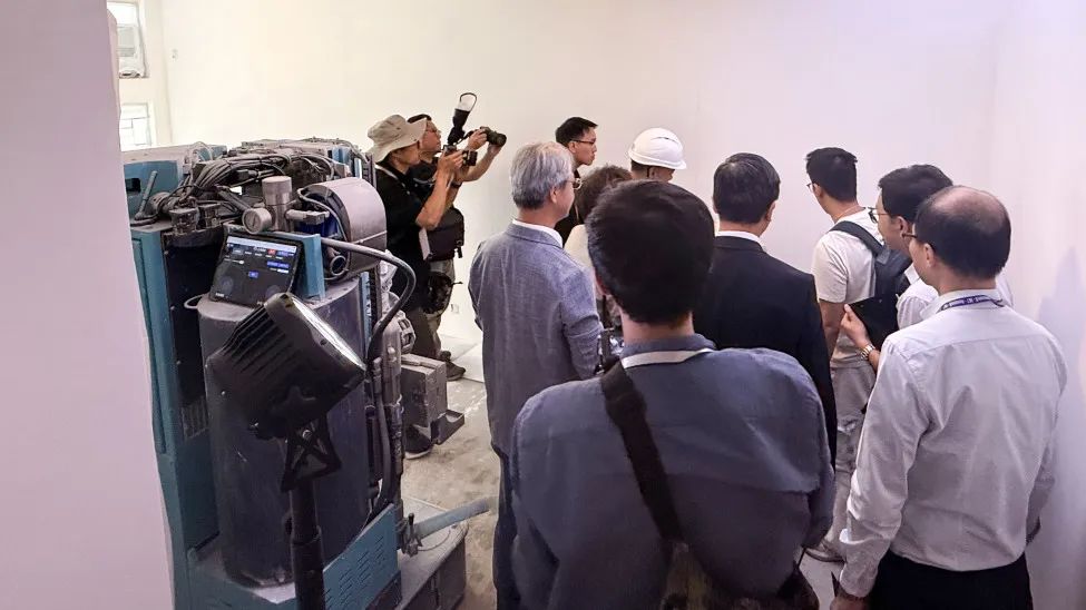 蔚建噴涂機器人獲香港房屋局“油漆大師比拼賽×武林大會”頭獎(圖2)