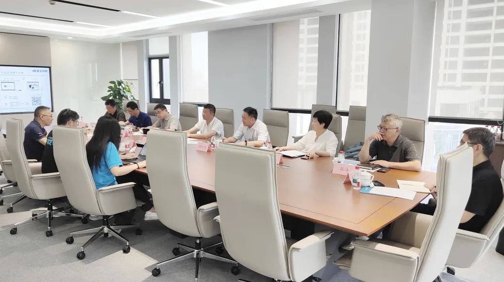 浙江臺州市建設局與上海市工程質協代表團蒞臨蔚建科技考察交流(圖4)