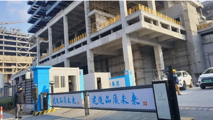 【 Project Case 】 Weijian High Wall Plastering Robot - Application in Pudong Development Shangcheng Science and Technology Innovation Intelligent Valley Project(圖2)